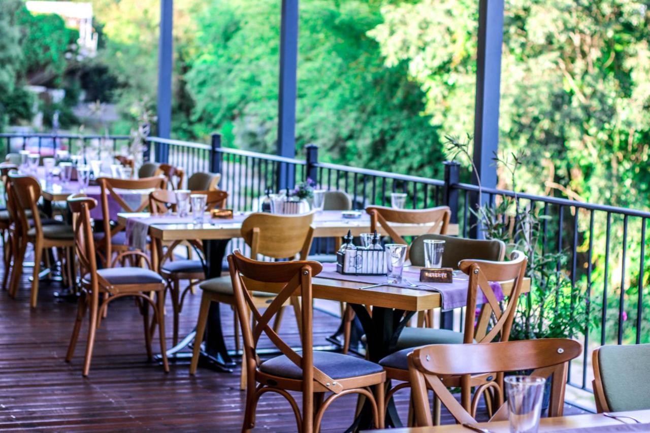 Laguna Terrace Kavarna Luaran gambar